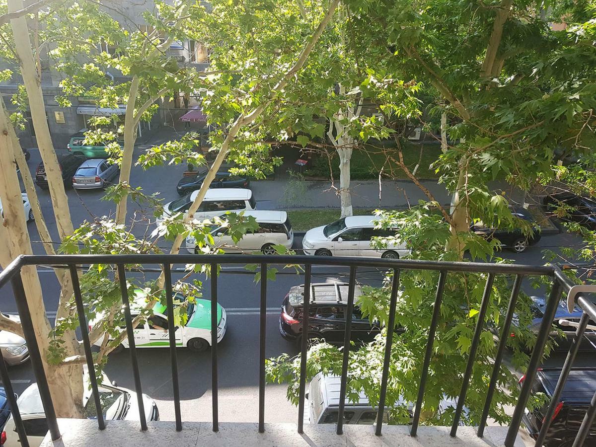 Cascade White Luxury Apartment Yerevan Exterior photo